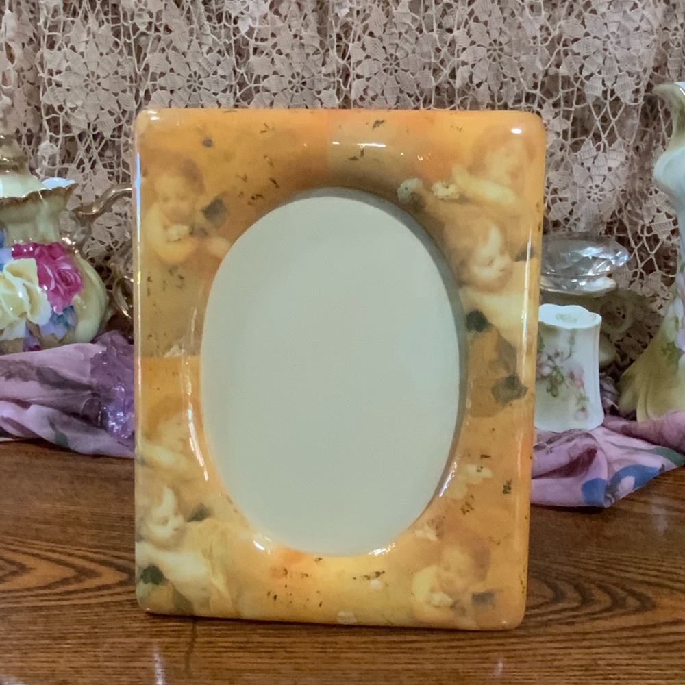 Super Cute Cherub Picture Frame